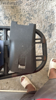 Ford Courier OBD giriş kapağı