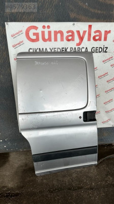 CİTROEN BERLİNGO SAĞ ARKA KAPI