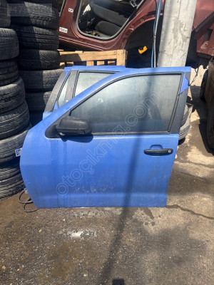 Seat Cordoba sol ön kapı