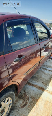 FORD FOCUS 1 ÇIKMA ORİJİNAL SEDAN SAĞ ARKA KAPI