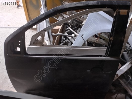 Chevrolet Aveo sağ ön kapı