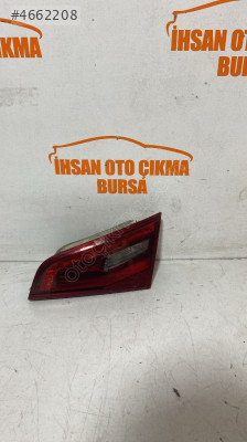 Audi A3  2012-2016  sağ iç arka LED stop lambası