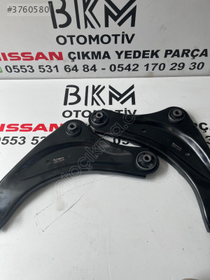Nissan Juke 2011- Sağ Sol Salıncak
