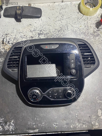 RENAULT CAPTUR / CLİO 4 KUMANDA PANELİ