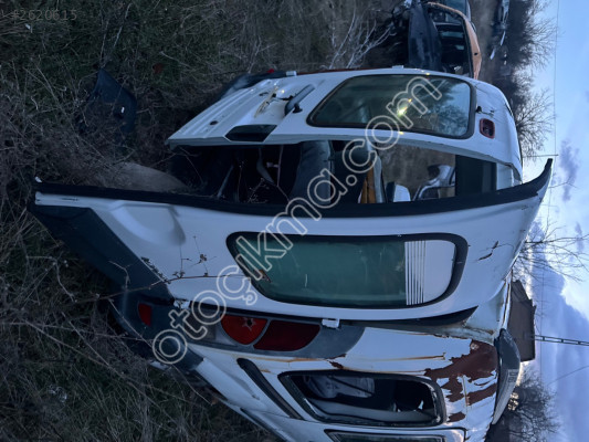 Renault kango sağ arka bağaj kapağı