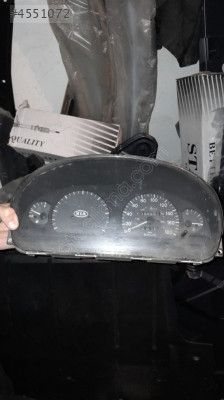 Kia pregio kilometre saati