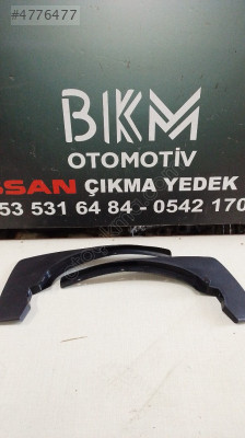 Nissan Navara (2006-2014) paçalık