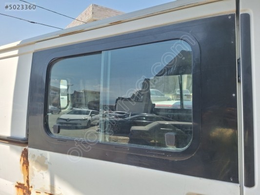 Ford Transit 2001 2007 sağ sürgülü kapı camı