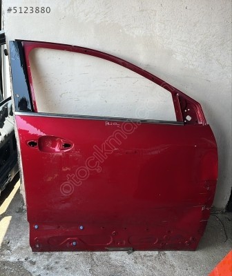 PEUGEOT 3008-5008 SAĞ ÖN KAPI