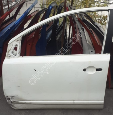 NİSSAN NOTE ÖN SOL KAPI ÇIKMA YEDEK PARÇA E11 2006-2013