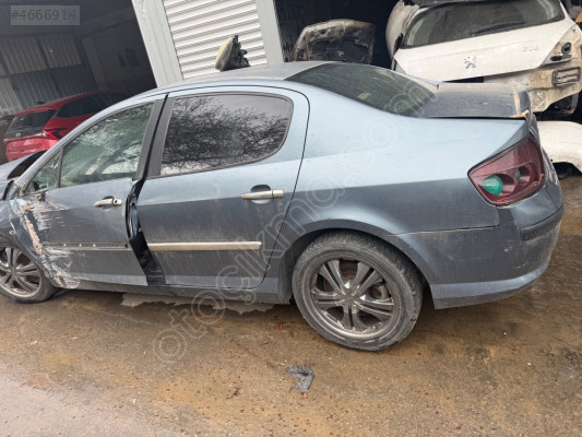 Peugeot 407 sol arka kapı
