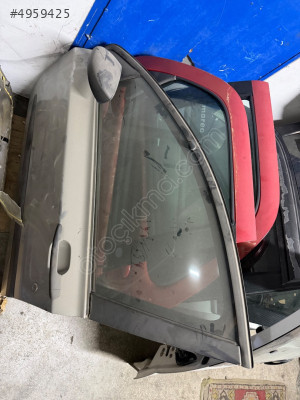 Fiat stilo sol ön kapı hatasız gri