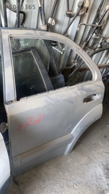 KİA SORENTO SOL ARKA KAPI OTO FEDAİ