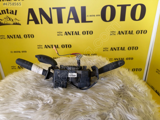 Renault Clio Far Silecek Kumanda Kolu