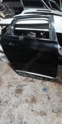 Audi A6 sag arka kapı çıkma