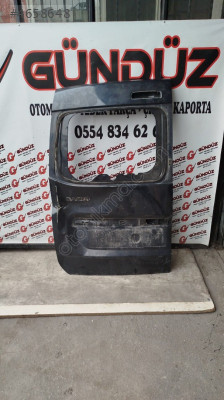Dacia Stepway bagaj kapağı