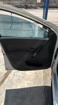 RENAULT SYMBOL ORİJİNAL ÇIKMA KAPI DÖŞEMESİ 2013 SONRASI