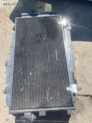 TOYOTA RAV 4 RADYATOR SETI