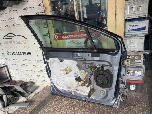 CİTROEN C4 SOL ÖN KAPI MENTEŞESİ ALT VE ÜST 04-10 MODEL