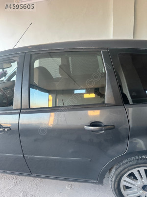 2004 2007 FORD FOCUS C-MAX SOL ARKA DOLU KAPI