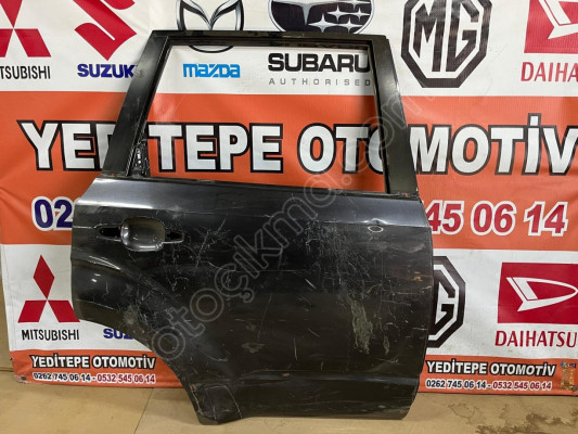 subaru forester sağ arka kapı