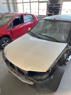 Fiat albea ön kaput