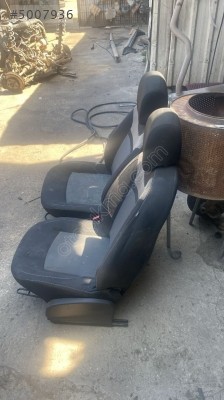 DACİA DUSTER ÖN KOLTUK