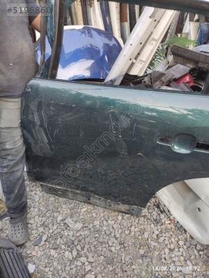 Togg sol arka kapı