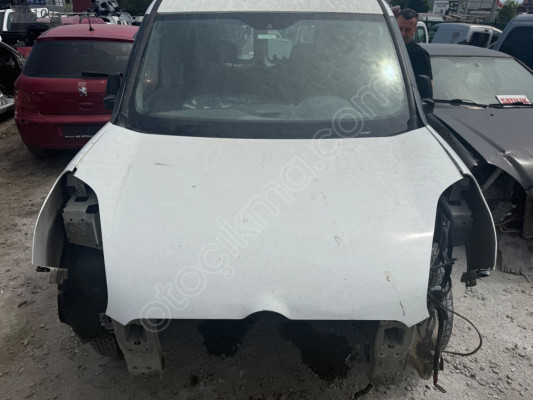 FIAT DOBLO ÖN KAPUT