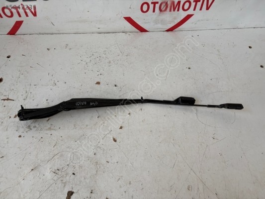 VOLVO S40 ÖN SİLECEK KOLLARI