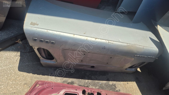 MERCEDES W210 E200 BAGAJ
