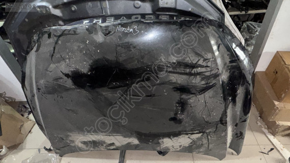 MAZDA 3 ÖN KAPUT