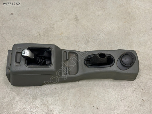 FORD CONNECT ORTA KONSOL