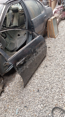 Tekna Primera sağ ön kapı