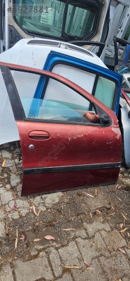 Fiat palio sağ ön dolu kapı