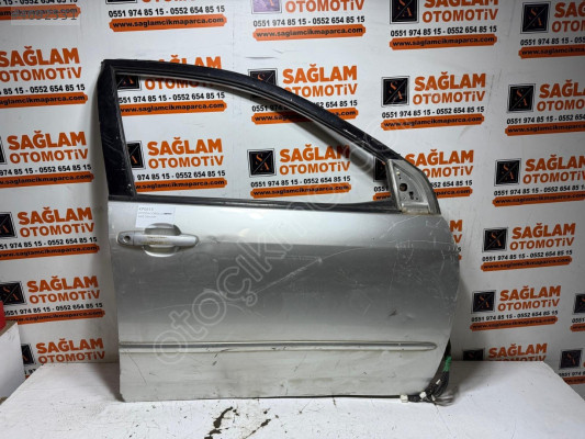 ÇIKMA TOYOTA COROLLA SAĞ ÖN KAPI
