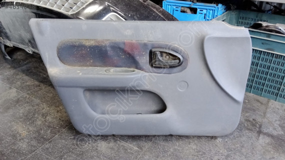 Renault Clio2 symbol sol ön kapı döşemesi orijinal