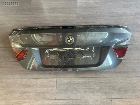 Çıkma Bagaj Kapağı 3 Serisi E90