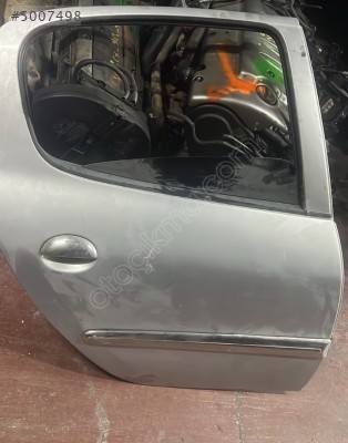PEUGEOT 206 SAĞ ARKA KAPI ÇIKMA ORİJİNAL