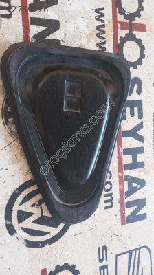 8K0839916B Audi A4 2014 arka sağ kapı iç panosu