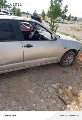 Seat Cordoba sol ön kapı