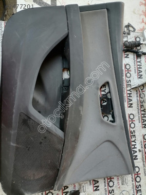 5F9867113 seat leon 2015 ön sol kapı kaplaması