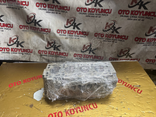 Ford escort 1.6 silindir kapagi karbiratorlu
