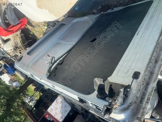 Renault Master 2 Sağ Sürgü Kapı Camsız