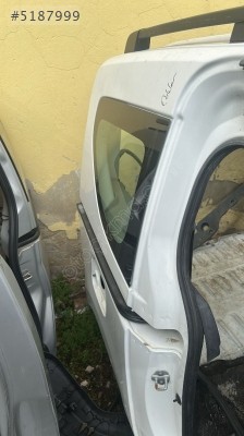 DACİA DOKKER SAĞ ARKA ÇAMURLUK