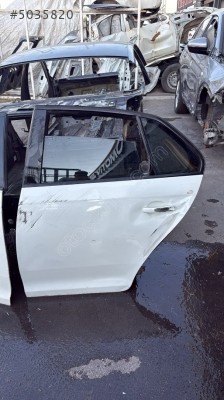Vw Jetta 5 sol arka kapı dolu