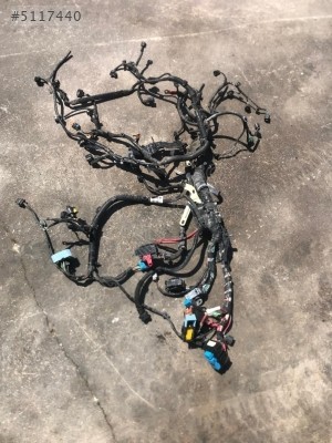 RENAULT CLİO 4 ELEKTİRİK TESİSATI