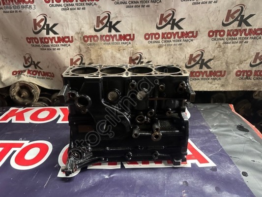 Opel insna  2.0motor blogu