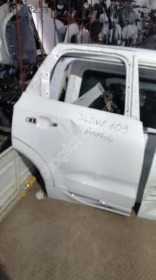 VOLVO XC60 SAĞ ARKA KAPI ORJİNAL ÇIKMA