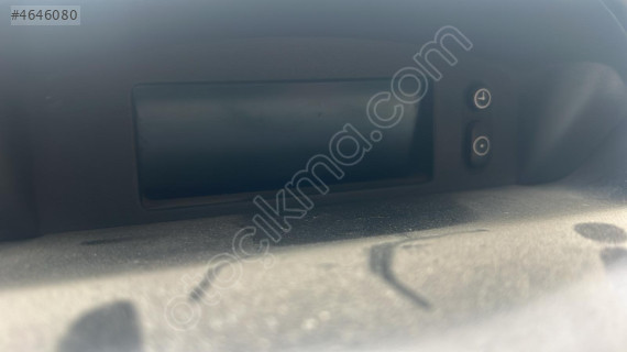 Opel Corsa C bilgi ekran araçtan sökme